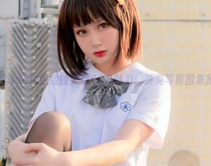 感受炸蛋Boom姐姐的灵动COS魅力，精美写真图集抢先看！