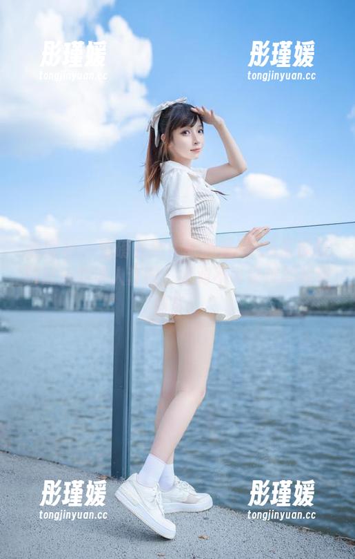 爱蜜社 - 重磅更新！张思允Nice带你领略妹妹的迷人套图，绝对不可错过的视觉盛宴！