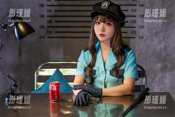 玉汇yuuhui水手服写真，COS美图传递的情感与美丽在这里绽放