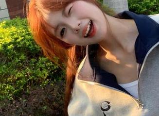 甜予摄影 – 向璇璇致敬：光脚小西红柿葡萄写真大放送，免费美图你绝不能错过