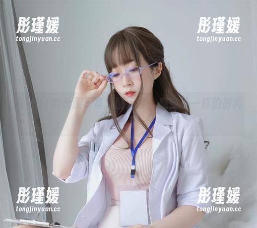 白银81的长腿写真套图资源，感受不一样的时尚之旅