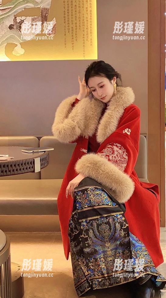 高跟鞋与白银81博主：精美原图和图片带来的时尚启示