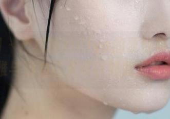 秀人网 – 严利娅Yuliya的夏日照片揭示，优雅与活力原来可以如此完美融合。