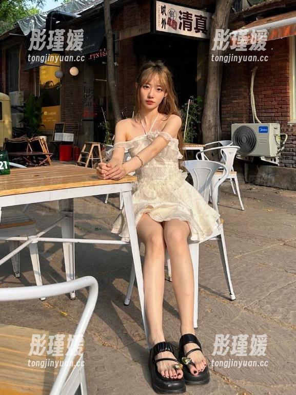 秀人网 - 于诺诺ise女神的私人写真图包，绝美资源让你一睹为快，快来！
