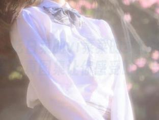 秀人网 – 吃白菜的vi菜菜的梦幻睡衣世界，完美写真图集让你感受时尚与舒适