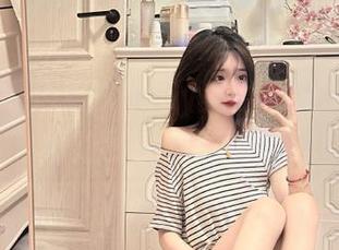 秀人网 – 周慕汐baby美足特辑：万千风情的图包与心动合集