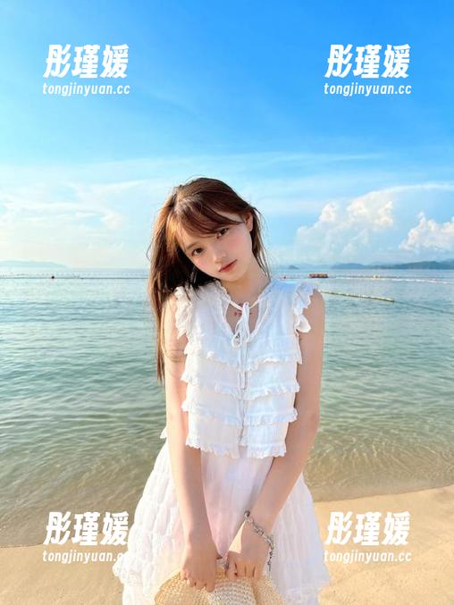 秀人网 - “无圣光”风格的周慕汐fairy眼镜合集，原来这就是把现实拍得不真实的秘诀!