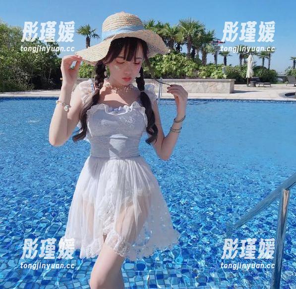 秀人网 - 白色梦境：孟狐狸FoxYini的在线写真资源，快来感受她的独特魅力吧