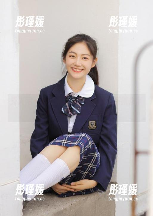 秀人网 - 小茶茶tea蕾丝系列：细腻作品集与高清原图全揭秘