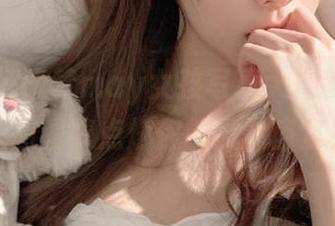 秀人网 – 晓梦may女孩写真大揭秘：超美原图图集点燃你的视觉盛宴！