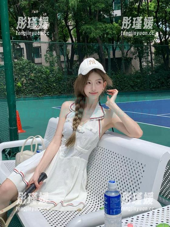 秀人网 - 童千艺cara修女写真合集来袭，挑战你对修女形象的所有刻板印象的套图！