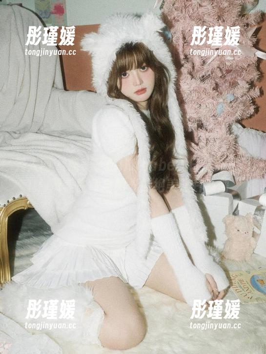 秀人网 - 糯美子MINIbabe夏日最新写真：赞美生命与阳光的绝美照片系列