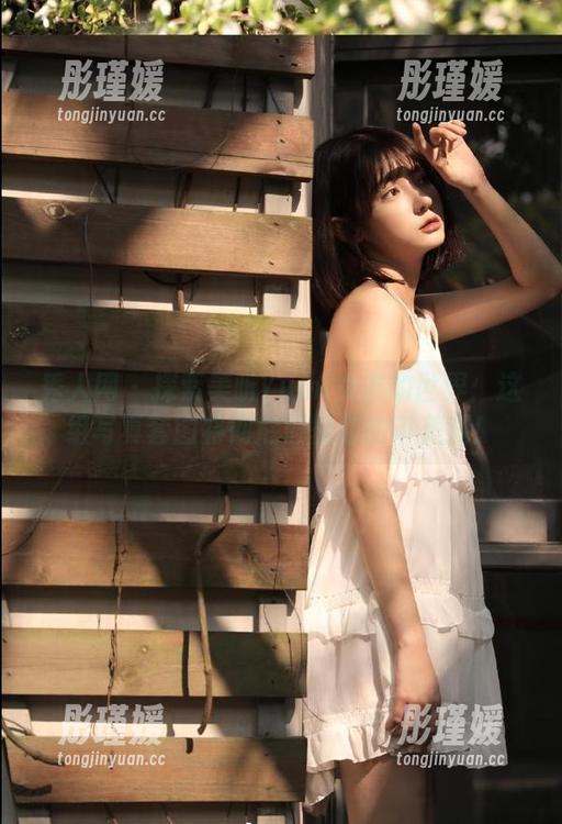秀人网 - 探索美昕Yumi女友的世界：这组写真套图将彻底颠覆你的审美观！