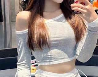 秀人网 – 艾希儿运动写真精选：探索这位博主的动态魅力图库