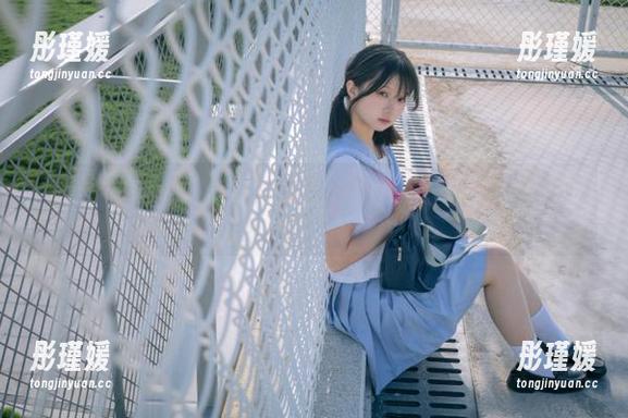 秀人网 - 绝美高清原图，董媛媛Janel打造的美足写真令人心动不已