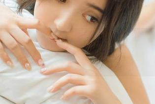 秀人网 – 校服写真作品大赏：邹晶晶女王图集免费下载，青春气息扑面而来