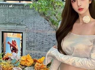 秀人网 – 陆萱萱粉色系列写真，魅力图片下载一触即发！