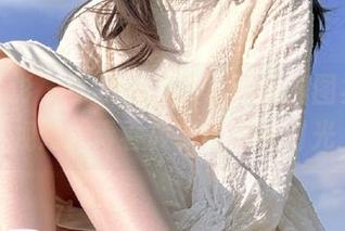 纳丝摄影 – 李晓琪校服写真高清图集，透视她的青春故事与校园时光