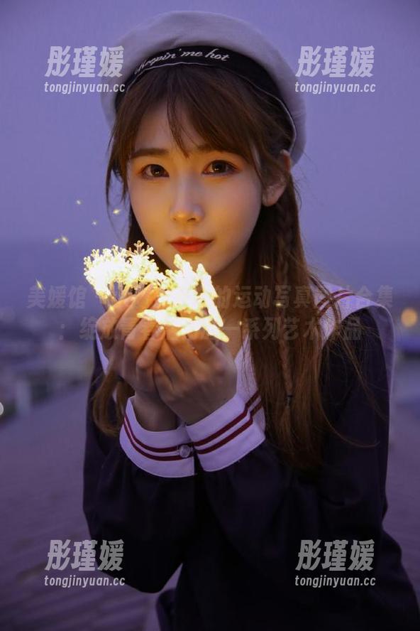 美媛馆 - 小魔女奈奈的运动写真图片合集：绽放青春活力的一系列艺术作品
