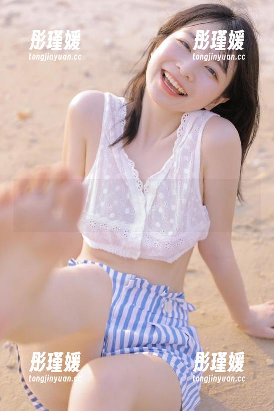 美媛馆 - 徐微微mia短裤写真，带你领略超美图库中的夏日风情