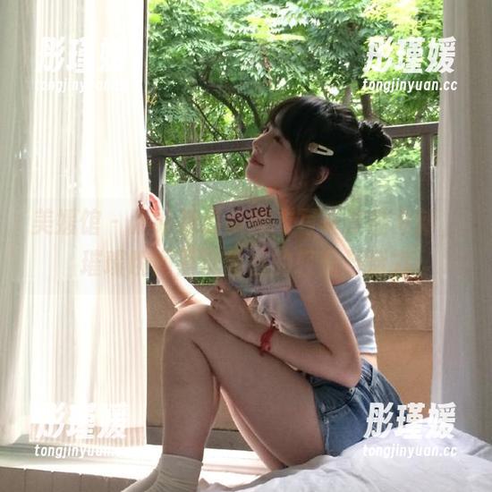 美媛馆 - 潘娇娇最新睡衣写真作品更新，璀璨瞬间呈现春日的轻盈与活力