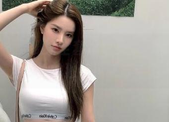 微密圈 – 聂傲娇全套运动系列，精彩图片展现她的独特风采与活力