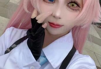 一起探索胡桃猫Kurumineko的温柔作品集，最新更新让你心动不已
