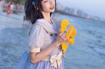 高清写真特辑：艾西Aiwest与桐生桔梗，展现生活中的每一份柔美与真实