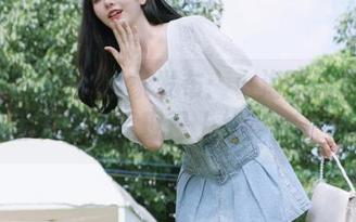 花漾show – 独家发布：小海臀白色写真，网盘下载链接现已上线，速来体验！