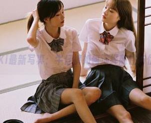 蓝小沂KiKi最新写真：牛仔裤如何演绎随性与优雅的平衡