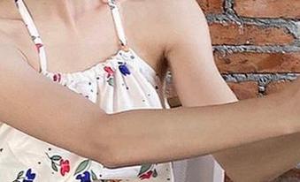 蜜桃社 – 默默Momo的学妹写真集，原图尽显年轻与活力的完美结合