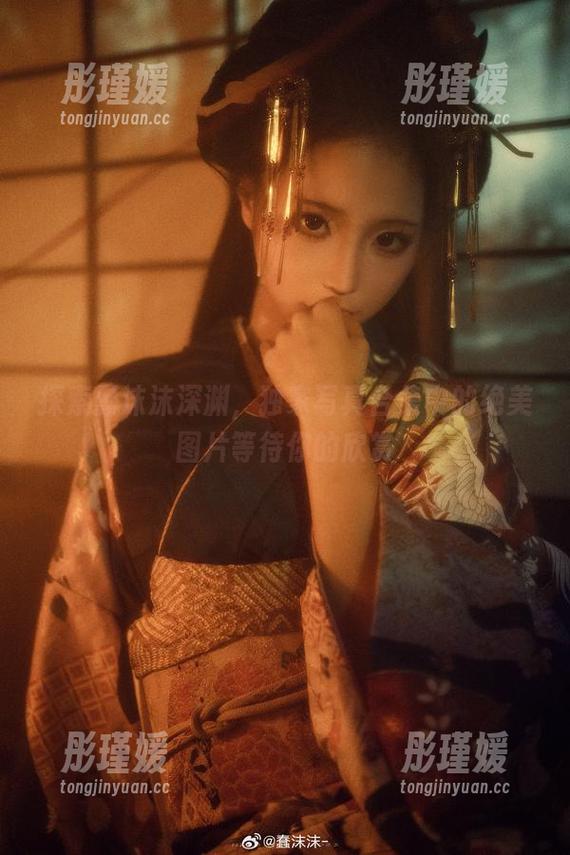 探索蠢沫沫深渊，独家写真合集中的绝美图片等待你的欣赏