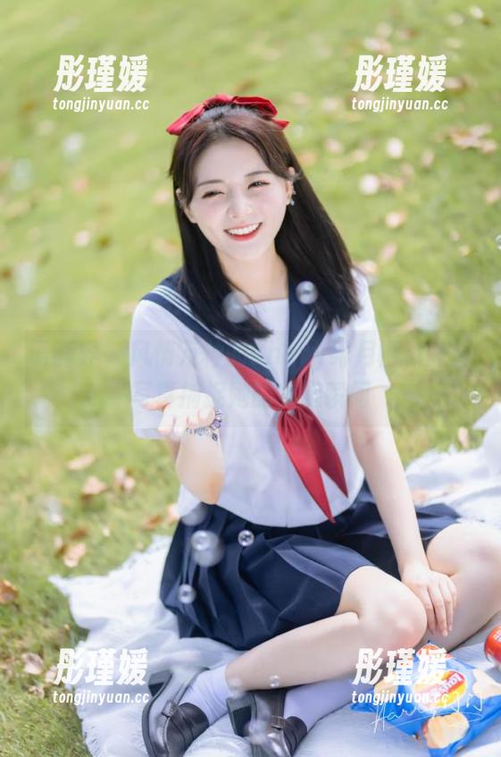 语画界 - 风情万种的Chery绯月樱，高清写真捕捉她的美腿瞬间