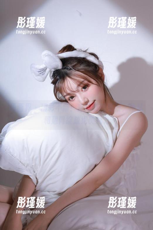 语画界 - 精彩不断！言沫美图更新，吊袜和翘臀绽放绝美魅力