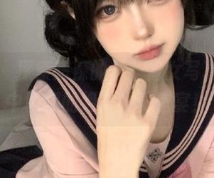 微密圈 – 探索超辣的林一修女写真，图包中隐藏的绝美视觉盛宴！