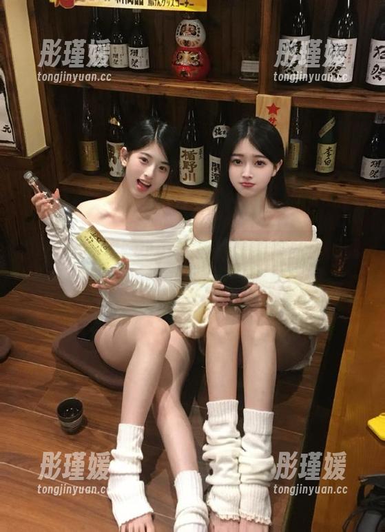 微密圈 - 软妹小九九白色最新作品：见证一个小姑娘的纯真与俏皮！
