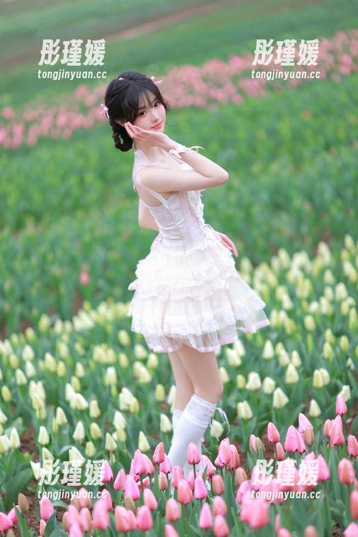 微密圈 - 陈大小姐无圣光写真集：棉袜与青春的完美交融瞬间