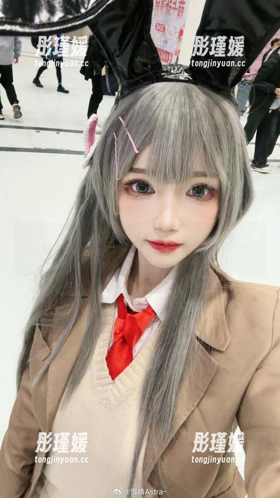走进雪晴嘟嘟的世界：喜多川海梦JK照片合集，展现多元风格
