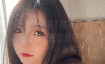 青水百合子无圣光破T恤写真套图，洋溢着青春与个性的独特气息