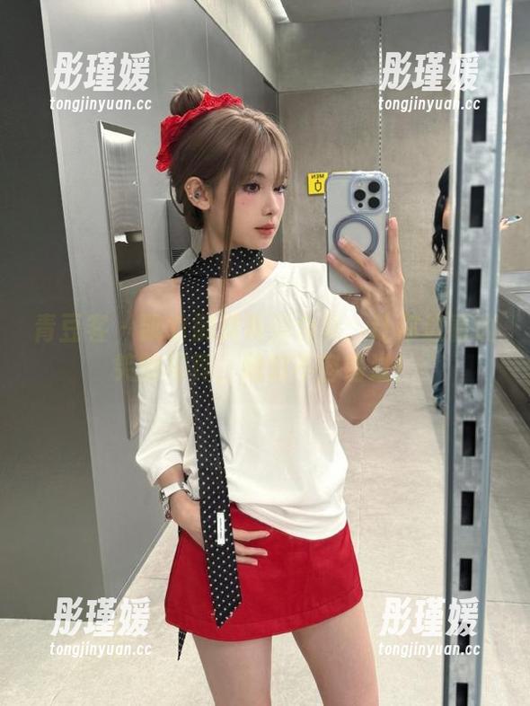 青豆客 - 凯竹御姐系列合集：让你边看边笑的写真，绝对不容错过！