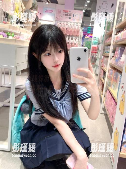 青豆客 - 战姝羽Zina皮衣写真图集，带你领略不一样的时尚气息与个性