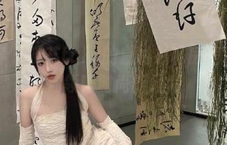 青豆客 – 晓艾fafa的白衬衫私房美图，带你领略时尚新风尚