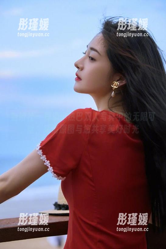 魅妍社 - 探索小热巴双人写真中的无限可能，高清原图与您共享美好时光