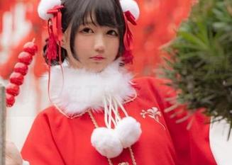 魔物喵nigisa办公室高清写真，原图展现她如何在工作中绽放光彩！